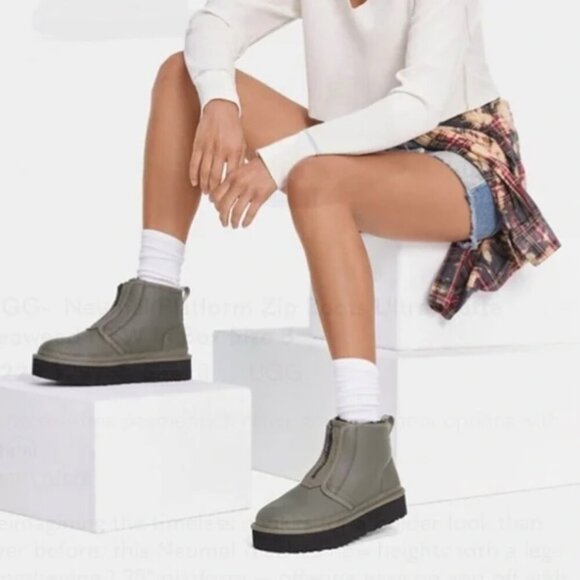 UGG Neumel Platform Zip Ultra Matte Seaweed Boots 7 - Picture 1 of 8